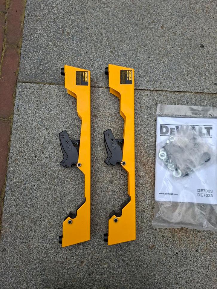 Dewalt montagesteunen, Doe-het-zelf en Verbouw, Gereedschap | Zaagmachines, Nieuw, 1200 watt of meer, 70 mm of meer, Ophalen