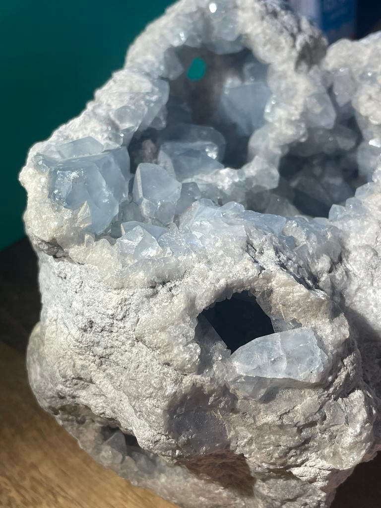 1 grote geode blauwe Celestien kristal, Verzamelen, Ophalen of Verzenden, Mineraal