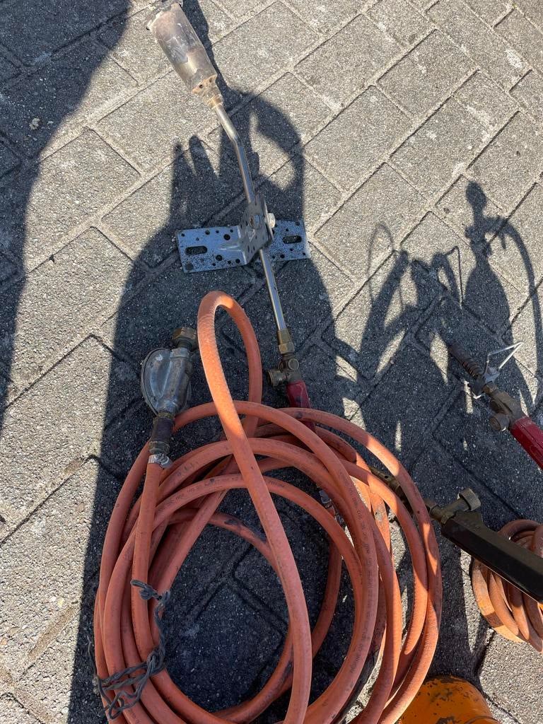 Gasbranders met slang en drukregelaar, Ophalen, Gebruikt