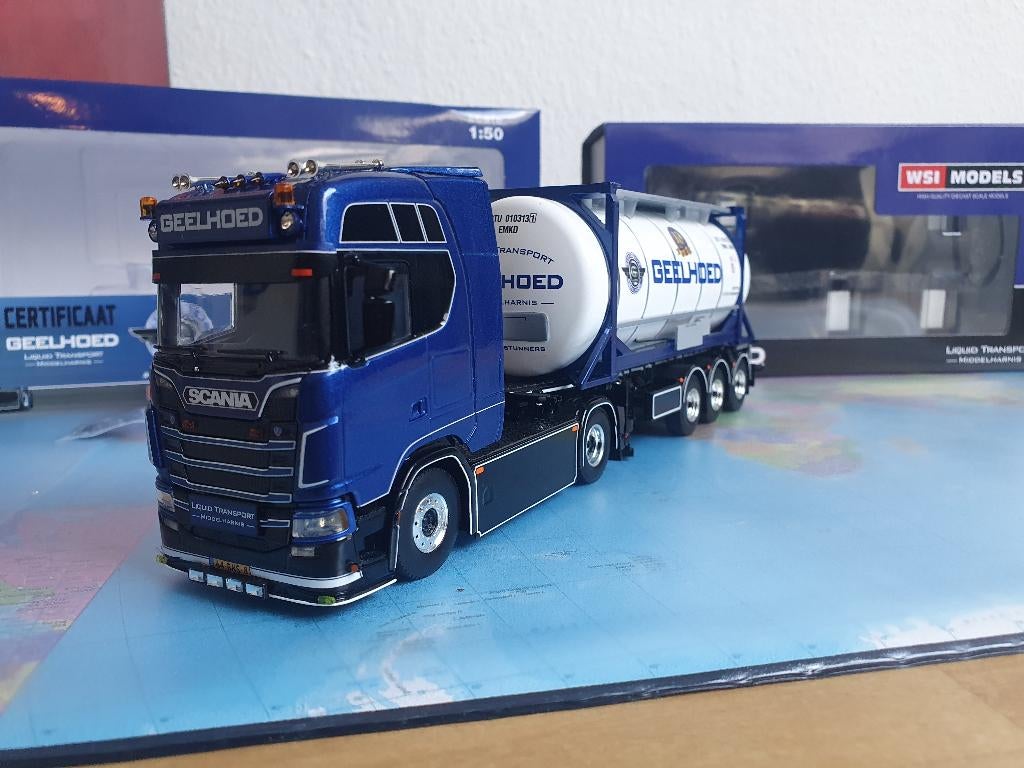 Wsi Geelhoed Scania, Hobby en Vrije tijd, Modelauto's | 1:50, Ophalen of Verzenden, Nieuw, Bus of Vrachtwagen, Wsi