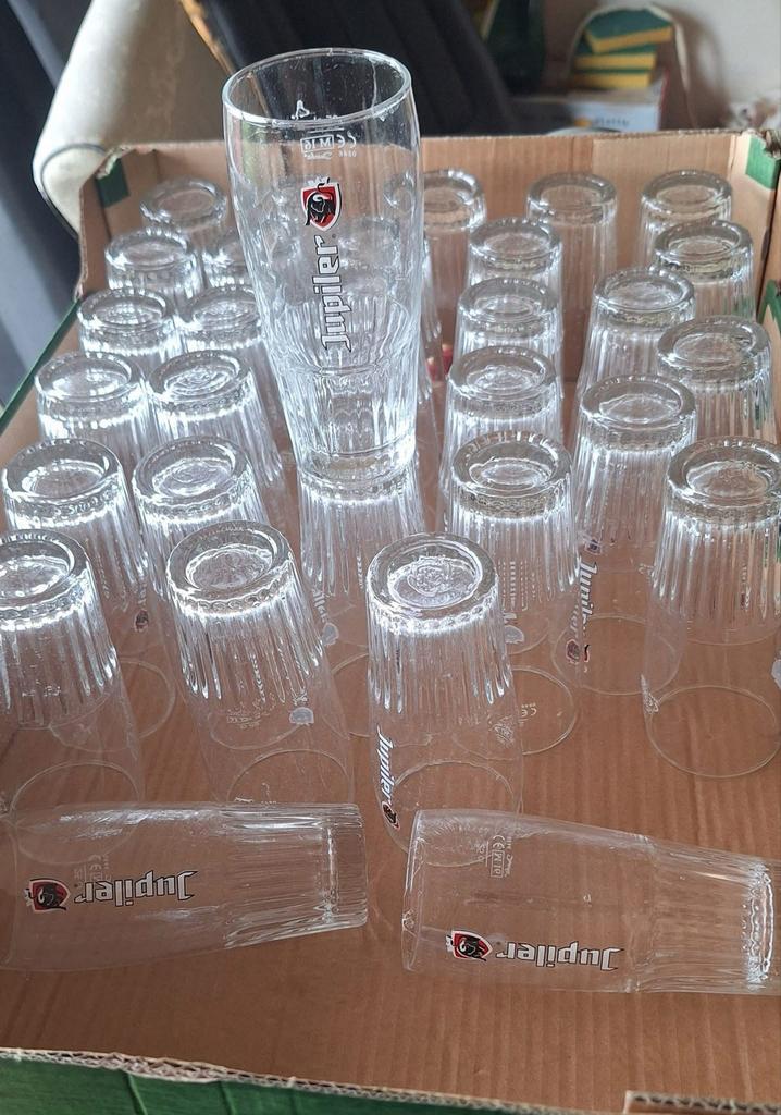 Nieuwe Jupiler bierglazen - circa 100 stuks kan brengen., Verzamelen, Glas en Borrelglaasjes, Nieuw, Bierglas, Ophalen of Verzenden