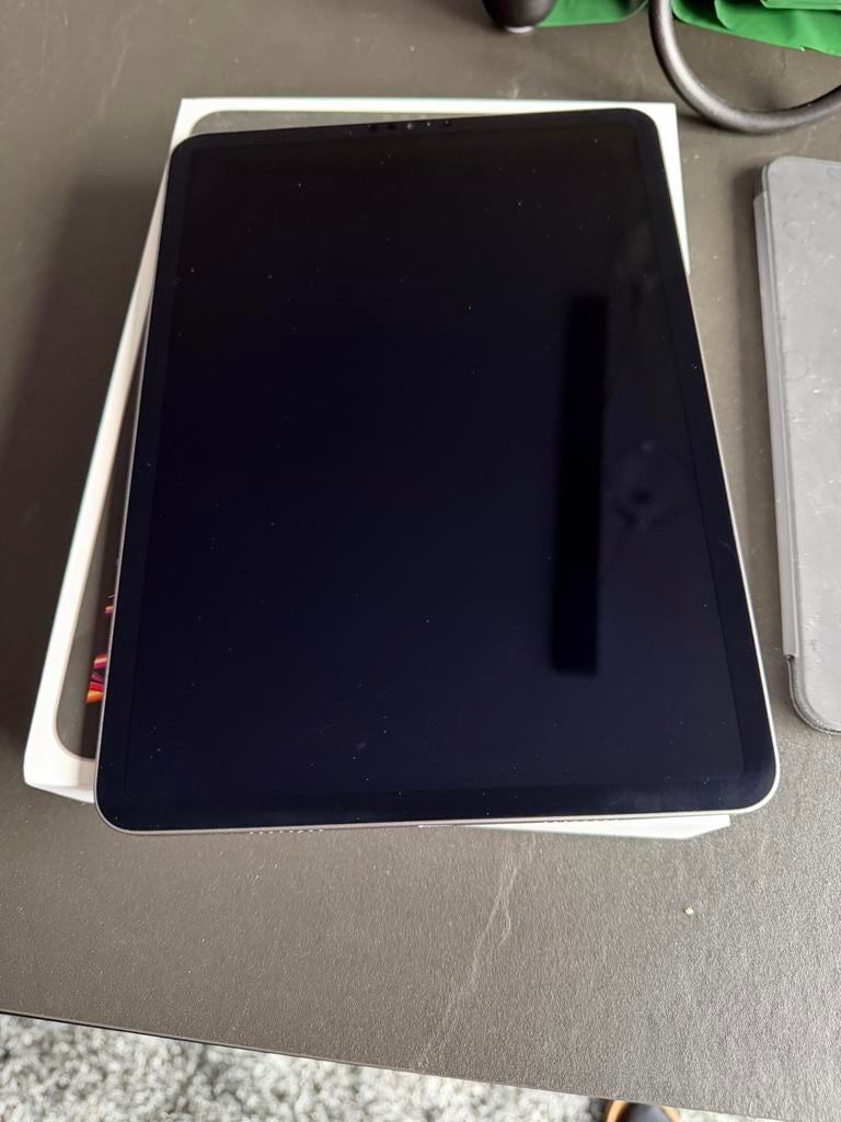 Ipad pro 11 inch 128 gb (4th generation)wi-fi. Space grey, Apple iPad, 11 inch, Ophalen of Verzenden, Zo goed als nieuw