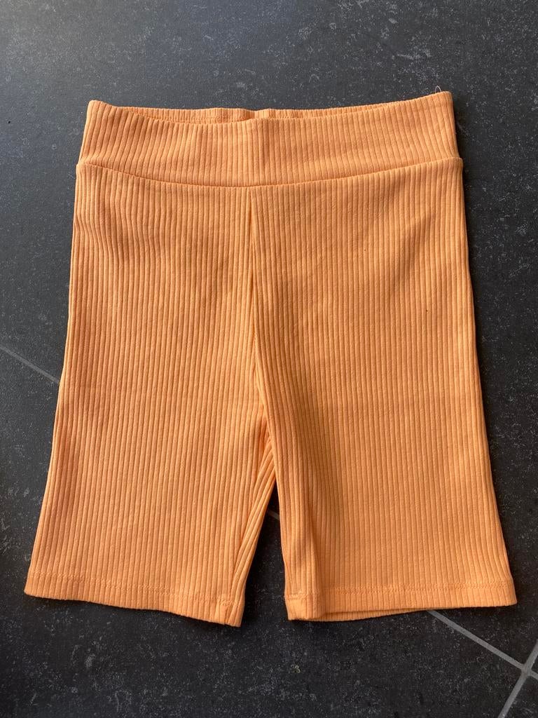 NIEUW ORANJE meisjes fietsbroek korte broek maat 134 / 140, Kinderen en Baby's, Kinderkleding | Maat 134, Ophalen of Verzenden