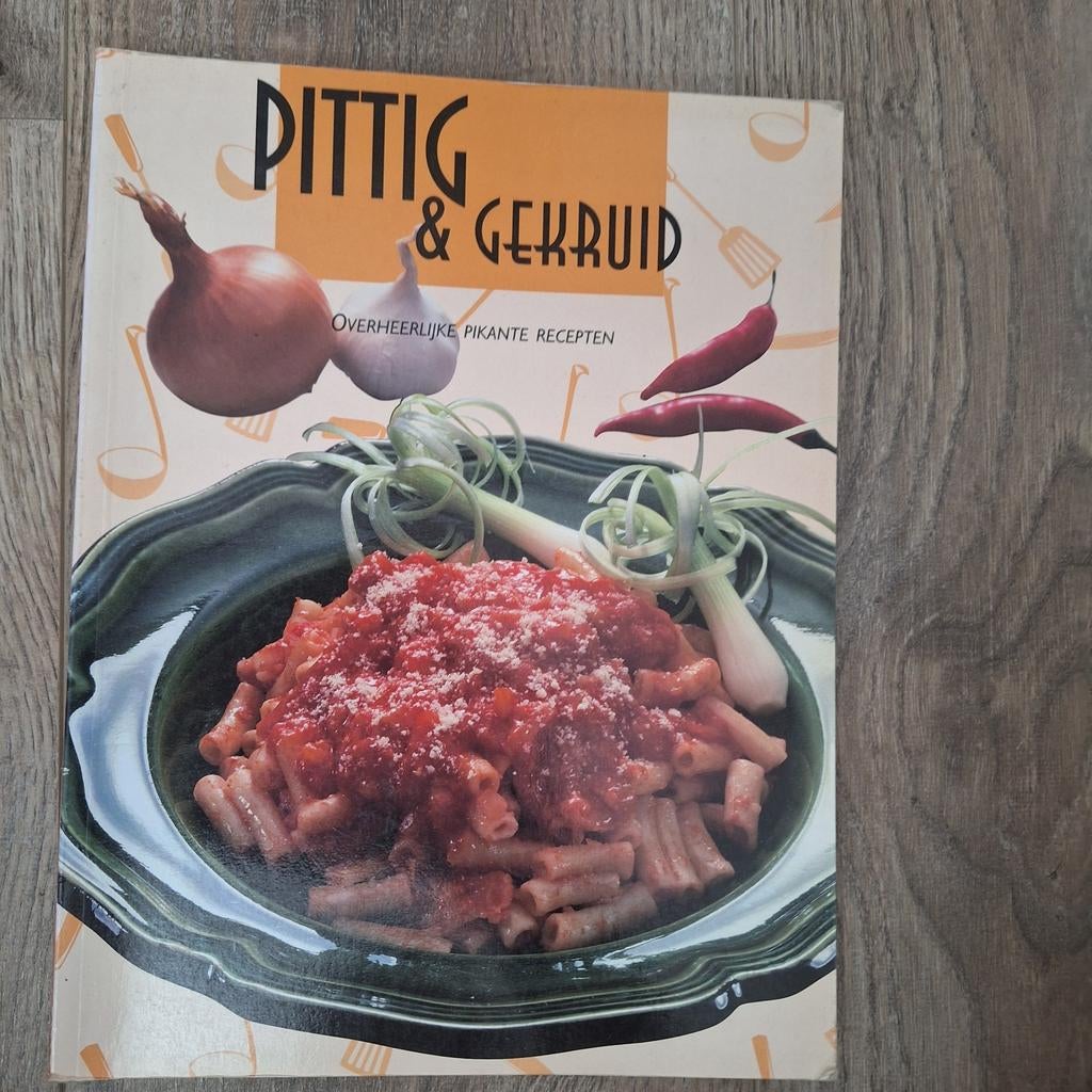 Kookboek pittig gekruid, Boeken, Kookboeken, Ophalen of Verzenden, Zo goed als nieuw