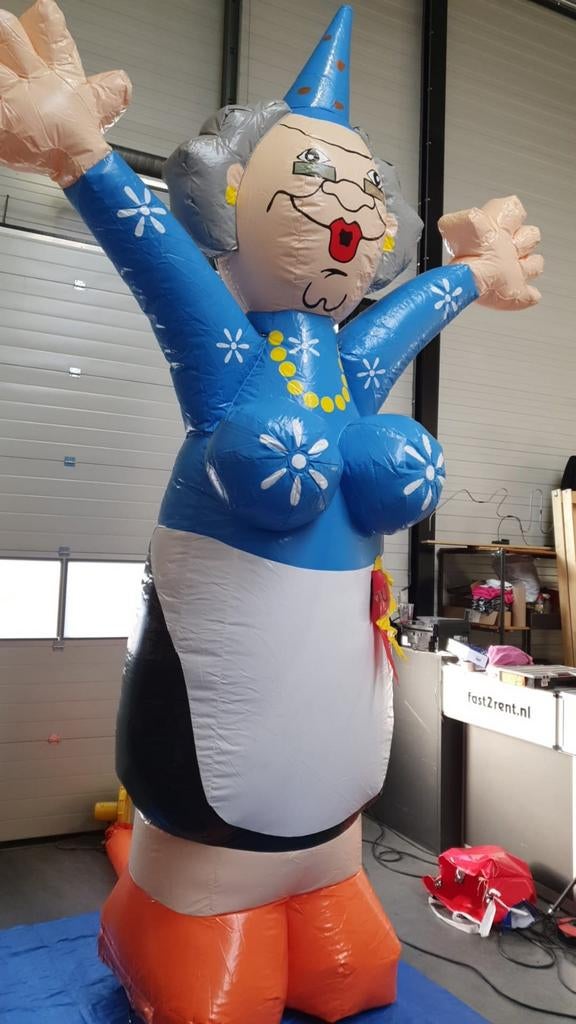 Opblaasbare Abraham en Sarah poppen te huur  50 jaar, Ophalen, Nieuw, Meerdere media