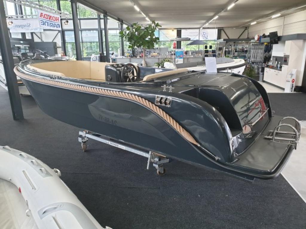 Oud Huijzer 616 - nieuw - vele uitvoeringen op voorraad, Watersport en Boten, Sloepen, Niet ingevuld, 6 meter of meer, Niet ingevuld