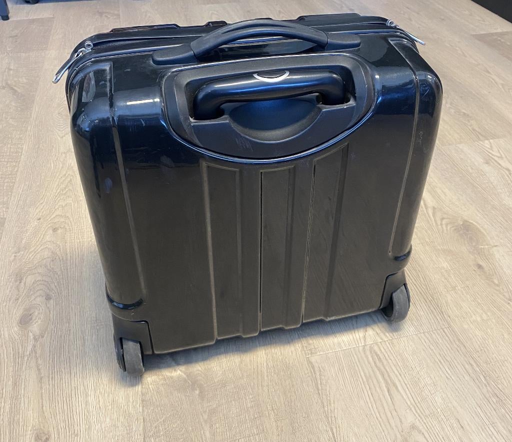 Attache koffer |  Delsey, Gebruikt, Hard kunststof, Minder dan 50 cm, 35 tot 45 cm