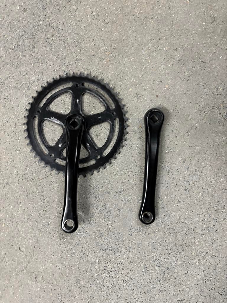 Crankstel 42t vierkante as zwart 175mm, Crankstel of Pedalen, Nieuw, Ophalen of Verzenden, Aluminium