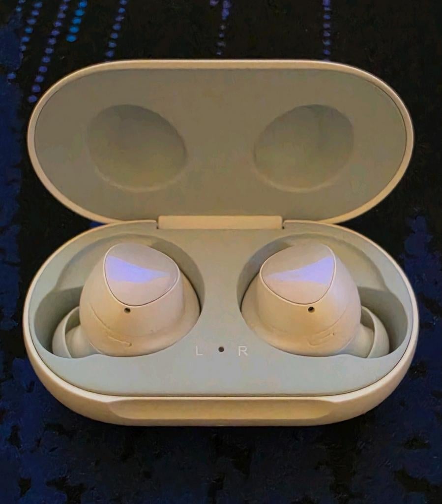 Samsung Galaxy Buds SM-R170, Telecommunicatie, Mobiele telefoons | Oordopjes, Ophalen, In gehoorgang (in-ear), Nieuw, Bluetooth