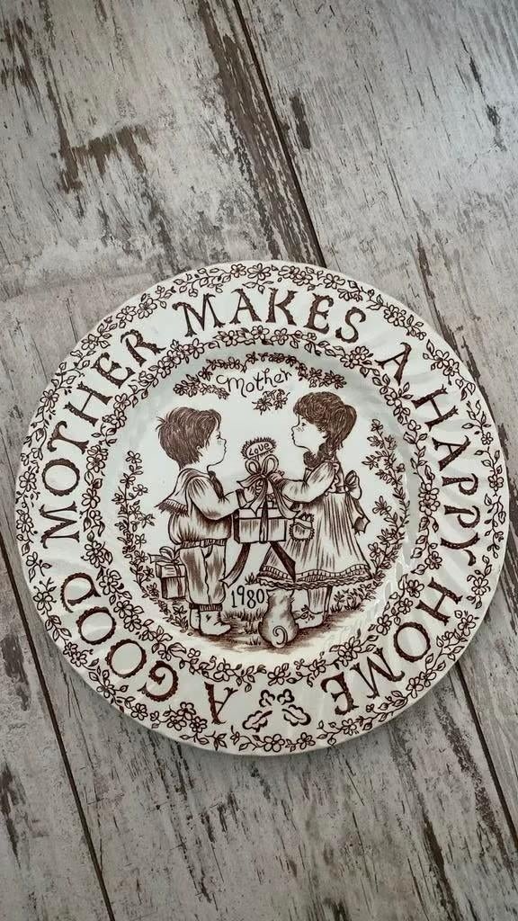 Vintage Bord:burleigh ironstone staffordshire Engeland- 1980, Ophalen of Verzenden, Zo goed als nieuw, Overige stijlen, Bord(en)