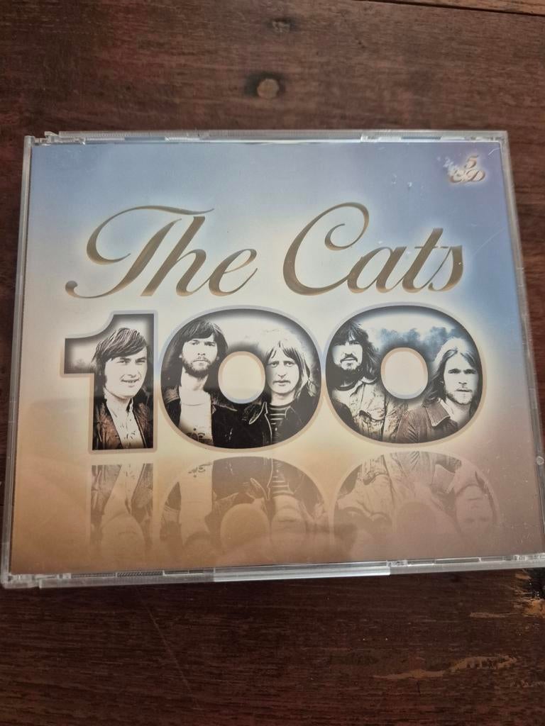 5 CD box The Cats 100 nieuw, Ophalen of Verzenden, Zo goed als nieuw