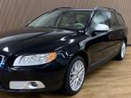 Volvo V70 2.0 Kinetic|Climate Control|Navigatie|, Auto's, Voorwielaandrijving, Gebruikt, Beige, Zwart