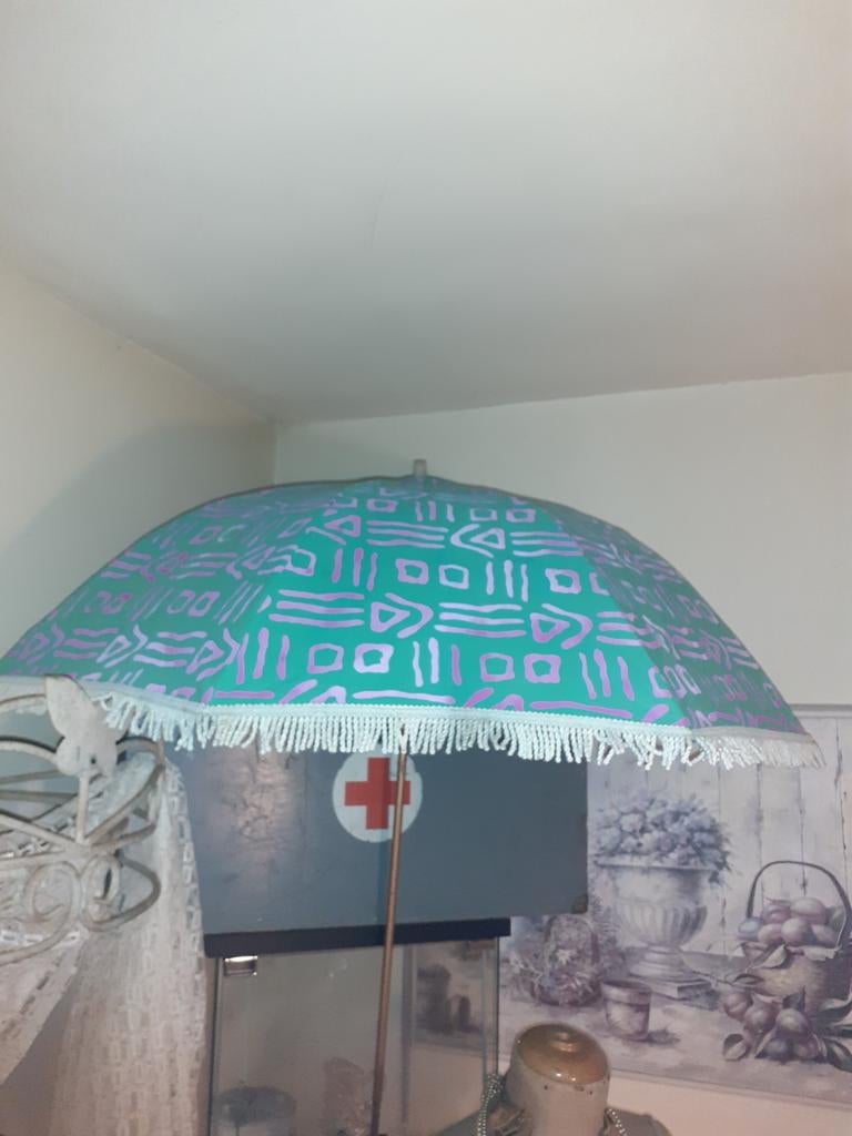 India retro parasol met de handbeschilderde circa 70 cm door, Ophalen of Verzenden, Zo goed als nieuw