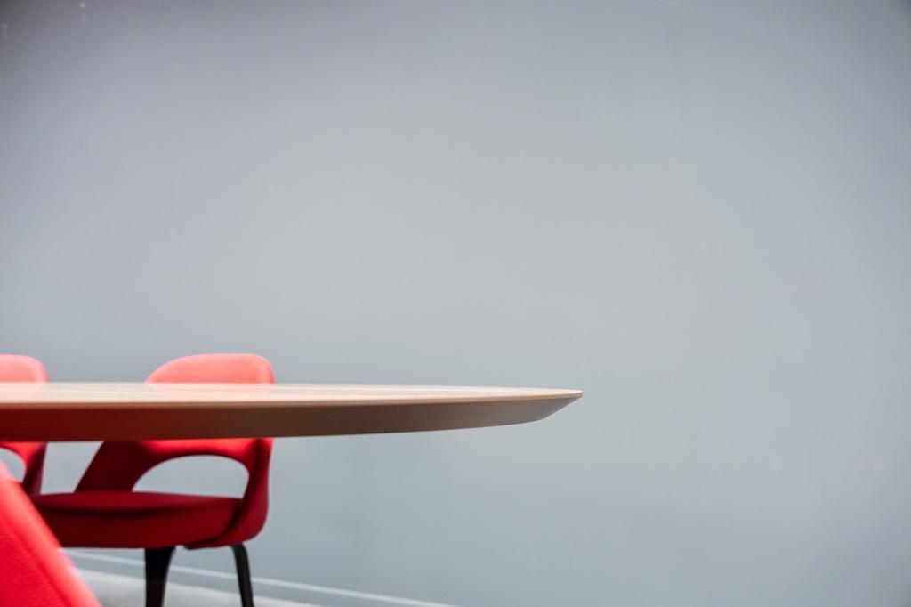 Florence Knoll oval table, Ophalen of Verzenden, Eén