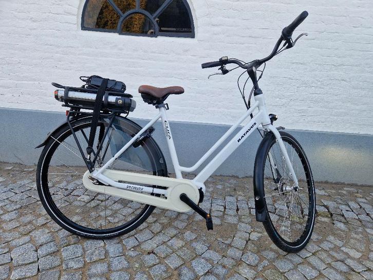 Elektrische fiets. Dames fiets. Middenmotor., Fietsen en Brommers, Elektrische fietsen, Zo goed als nieuw, Overige merken, 51 tot 55 cm