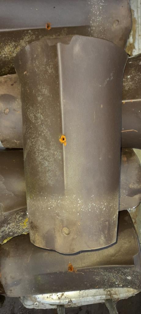 Schubvorsten veel stuks z.g.a.n. nokpannen nokken 30x, Ophalen, Steen of Klei, Minder dan 5 m², Dakpannen