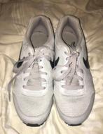 Nike MD Runner 2 sneakers - Grijs - Maat 39, Nike, Ophalen of Verzenden, Sneakers of Gympen, Grijs