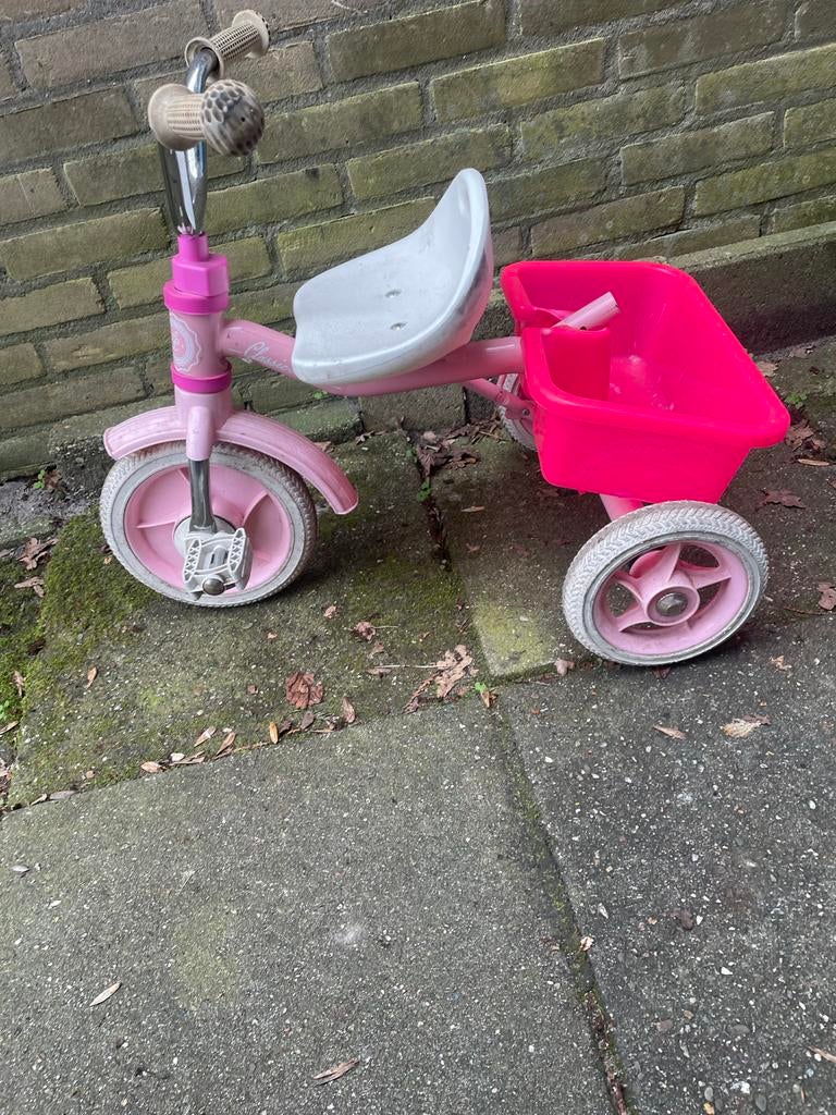 Schattig roze peuterfietsje met handrem, Ophalen, Gebruikt
