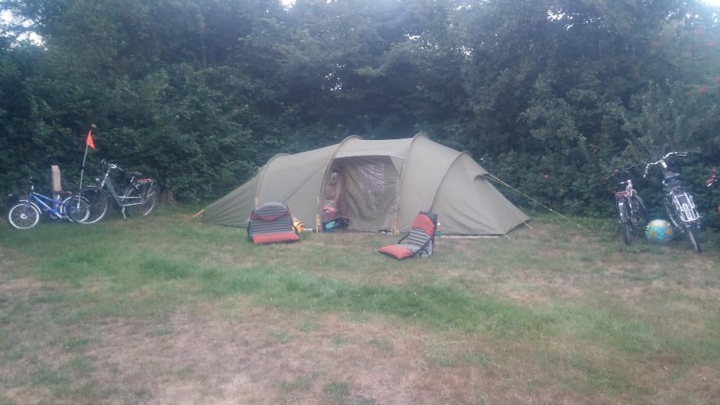 Nomad Tellem 5 tent, Caravans en Kamperen, Tenten, Ophalen of Verzenden, Zo goed als nieuw, Tot en met 5