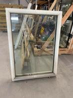 Hardhouten kozijn met tripleglas 79*109, Ophalen, 1 tot 2 meter, Q, Zo goed als nieuw