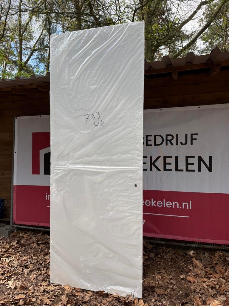 Gloednieuwe Berkvens opdekdeur links 93 x 2545 wit, Doe-het-zelf en Verbouw, Deuren en Horren, Ophalen, Zo goed als nieuw, Binnendeur