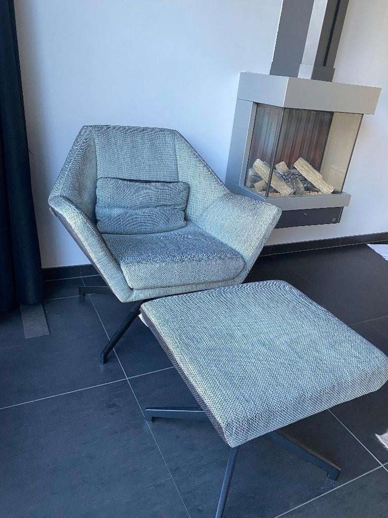 Zuiver Uncle Jesse Fauteuil Draaibaar incl. Voetenbank, Huis en Inrichting, Fauteuils, Ophalen, Gebruikt, Minder dan 75 cm, Stof
