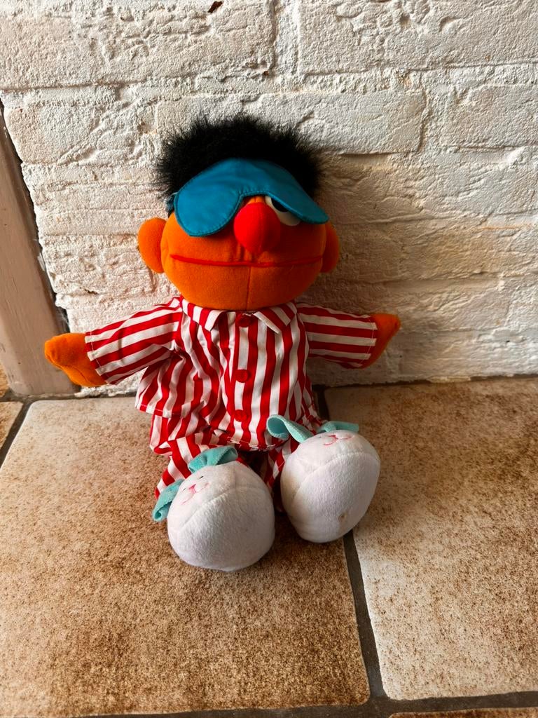 Ernie knuffel – Sesam straat / Bert & Ernie Tyco, Ophalen of Verzenden, Gebruikt, Overige typen
