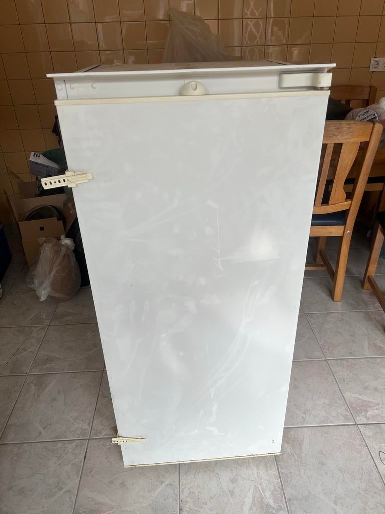 Inbouwkoelkast Constructa CK64440, Ophalen, Gebruikt, 120 tot 140 cm, 100 tot 150 liter