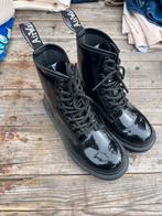 Dr. Martens, Ophalen of Verzenden, Zo goed als nieuw, Schoenen