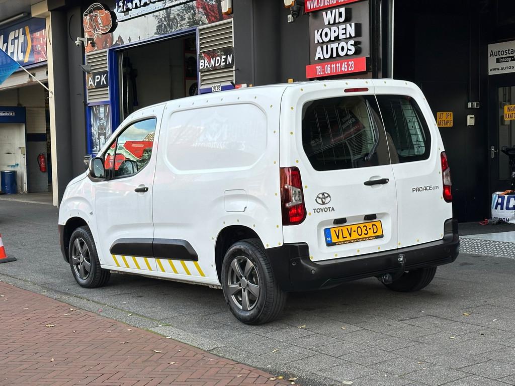 Toyota PROACE CITY 1.5 D-4D Professional Navi Airco Carplay, Auto's, Voorwielaandrijving, Stof, Gebruikt, 4 cilinders