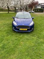 Ford Fiësta titanium 1.6 Tdci 5DR 2014 Blauw, Auto's, Ford, Voorwielaandrijving, Stof, Origineel Nederlands, Grijs