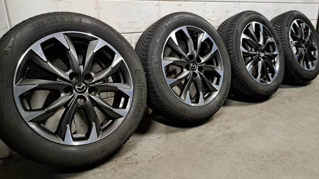 Bi-color velgen Mazda CX-5 225/55/19 super nette set!, 19 inch, Gebruikt, Banden en Velgen, Ophalen of Verzenden