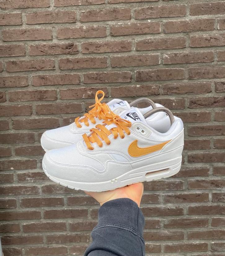 Nike Air Max 1 By You, Kleding | Heren, Schoenen, Zo goed als nieuw, Sneakers of Gympen, Overige kleuren, Ophalen of Verzenden