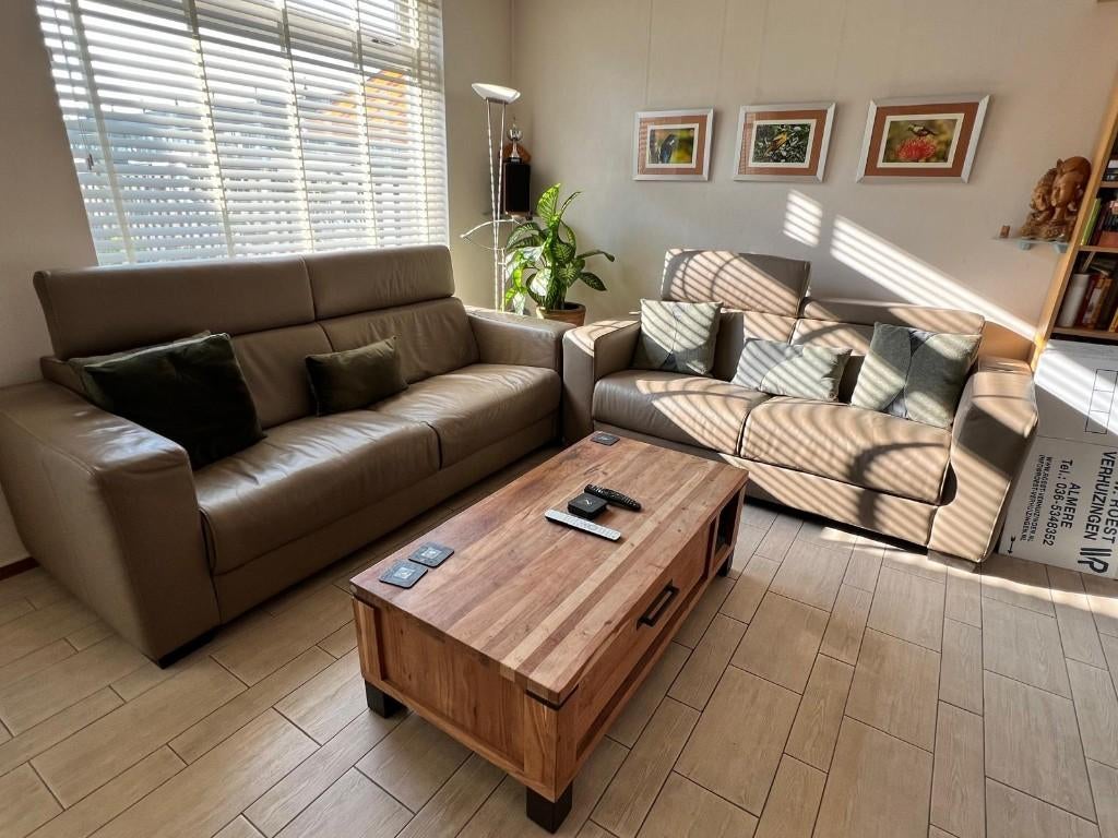 Leder bankstellen, Ophalen, Overige maten, Zo goed als nieuw, Rechte bank