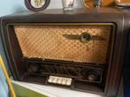 Twee oude buizen radio's samen €50, Ophalen