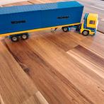 SCANIA,S DIV 141/142/143 MET CONTAINER TRAILERS .TEKNO NST., Verzenden, Zo goed als nieuw, Bus of Vrachtwagen, Tekno