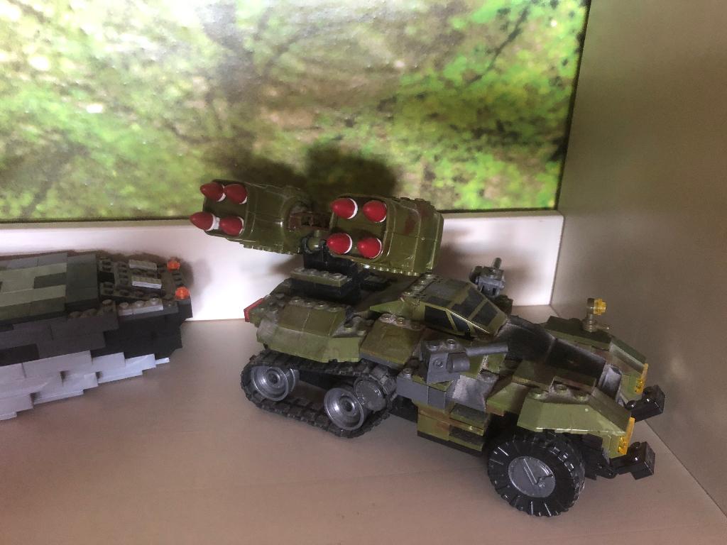 Set van Lego achtig oorlogsschip, rocket launcer en gebouw, Ophalen, Gebruikt, Complete set