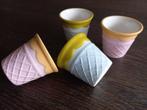 Te koop stenen ijs bekers, ijshoorntjes retro, Ophalen of Verzenden, Aardewerk, Overige stijlen