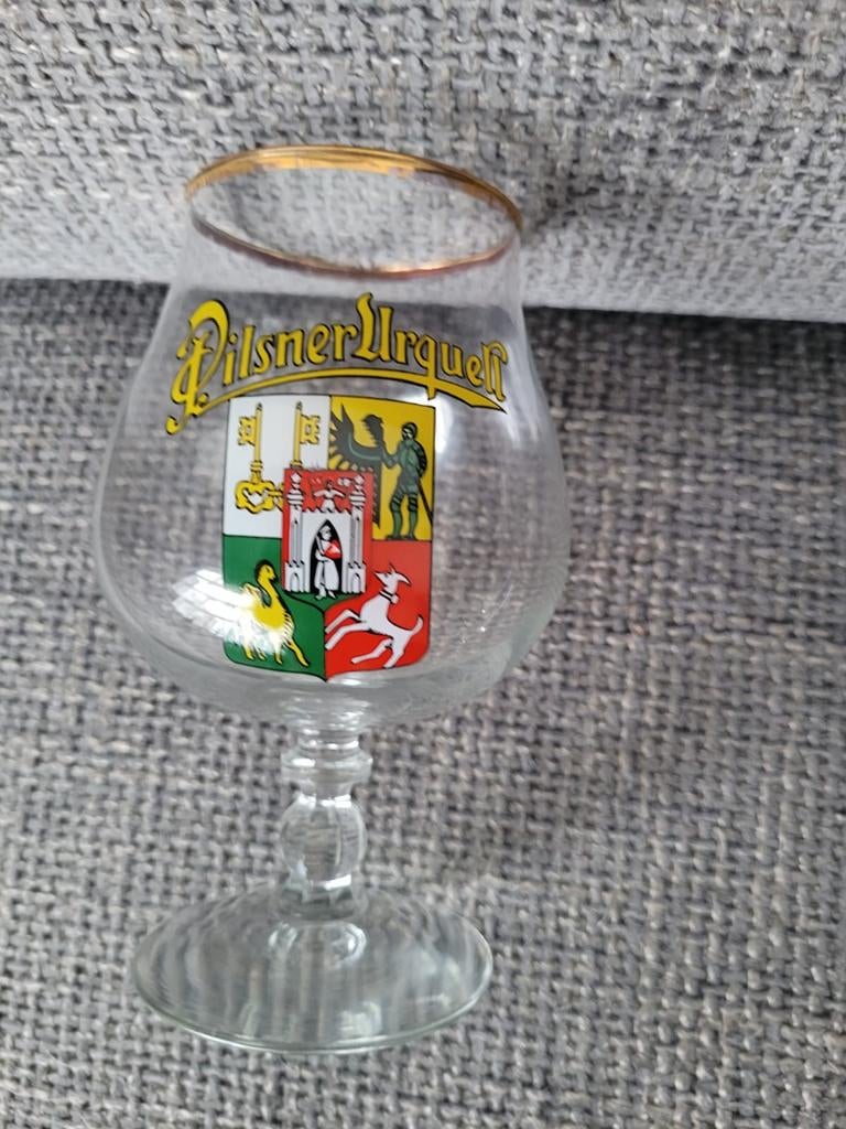 Pilsener urquell bierglas tsjechië czech republic, Ophalen of Verzenden, Zo goed als nieuw, Glas of Glazen, Overige merken