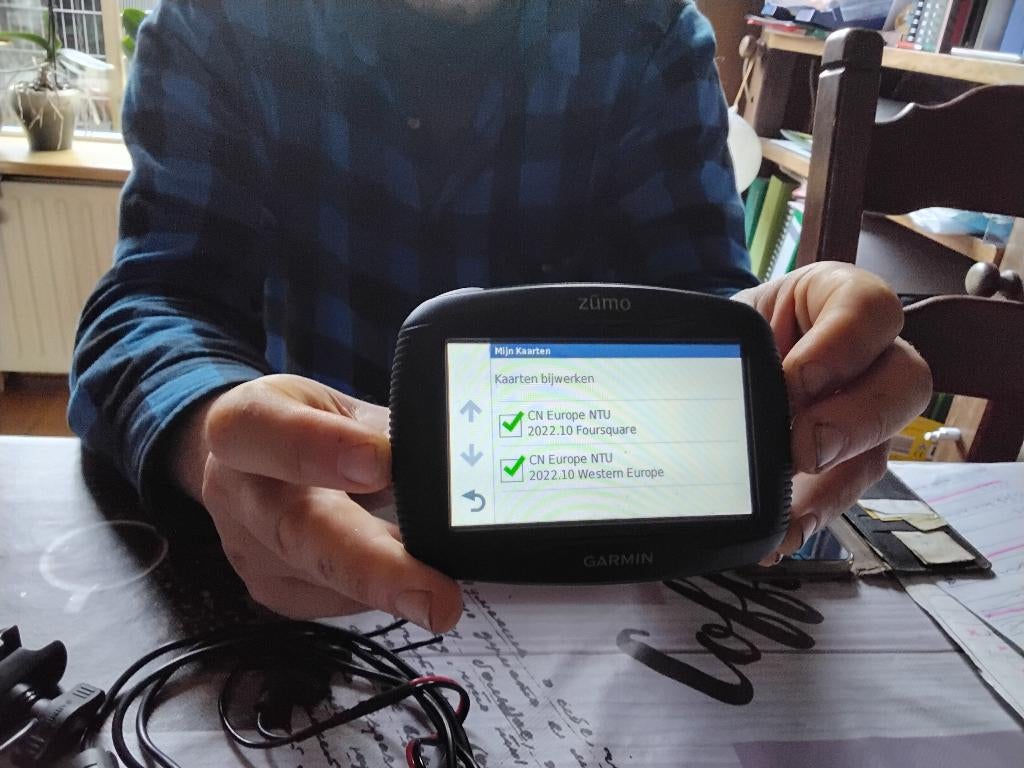 Zumo 345 LM, Ophalen of Verzenden, Zo goed als nieuw