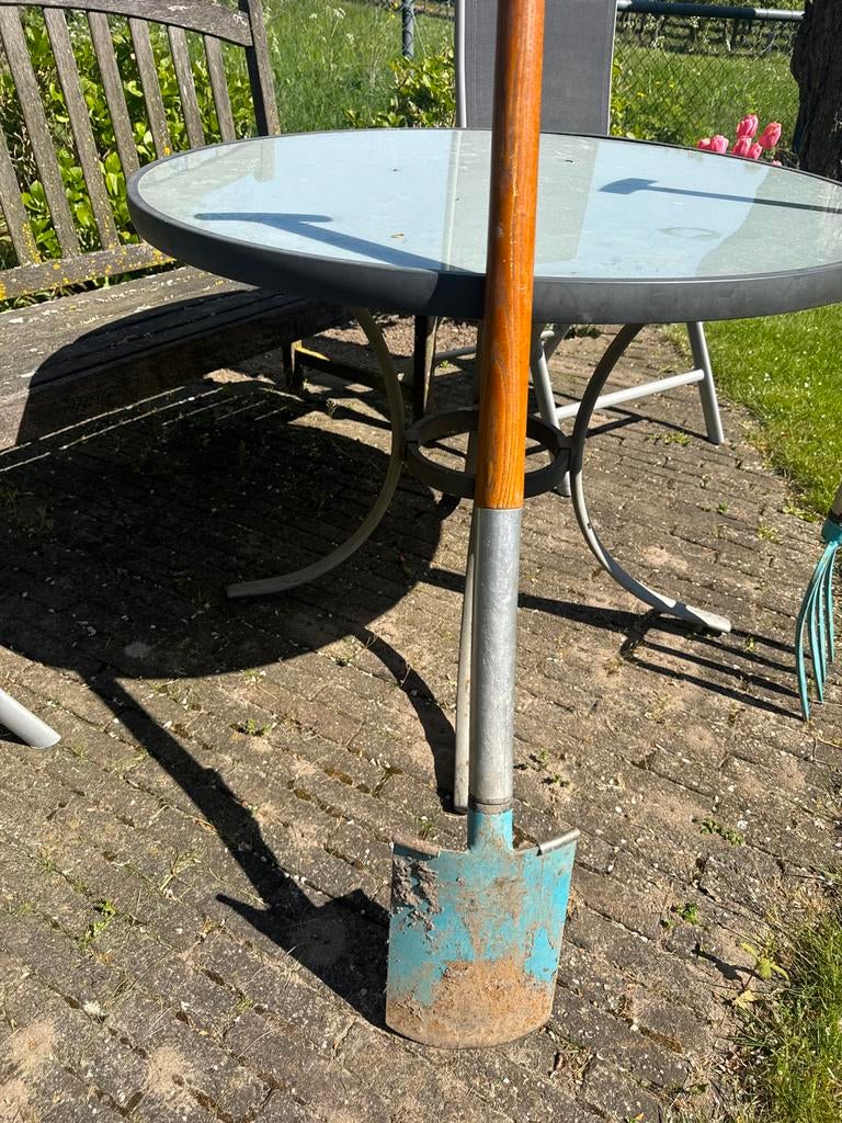 Gardena spade - Stevige tuinspade voor graafwerk, Tuin en Terras, Ophalen of Verzenden, Gebruikt, Spade