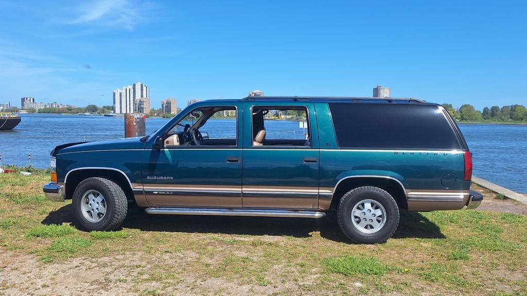 Chevrolet Suburban 5.7 2WD 1995 Groen/goud, Auto's, Automaat, Suburban, Achterwielaandrijving, 7 stoelen