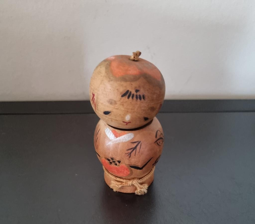 Schattige appeltje Bobblehead kokeshi, Verzenden