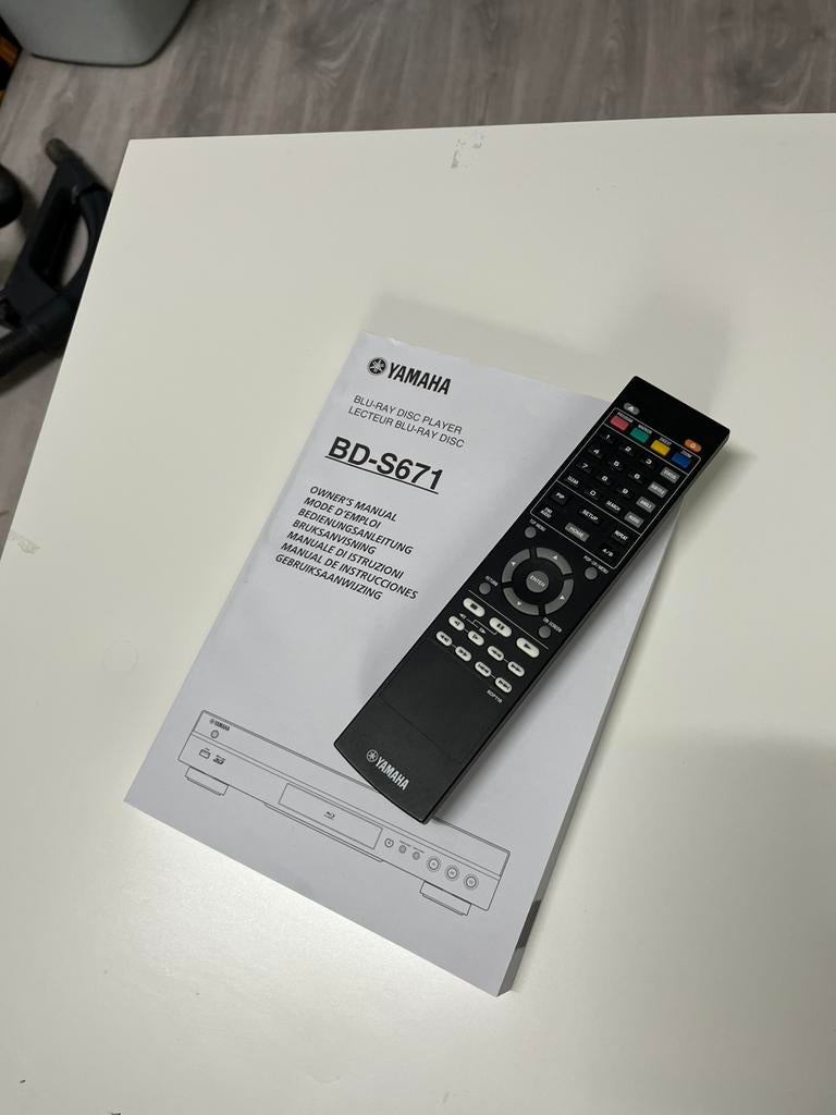 Yamaha BD-671 handleiding en afstandsbediening, Ophalen of Verzenden, Zo goed als nieuw