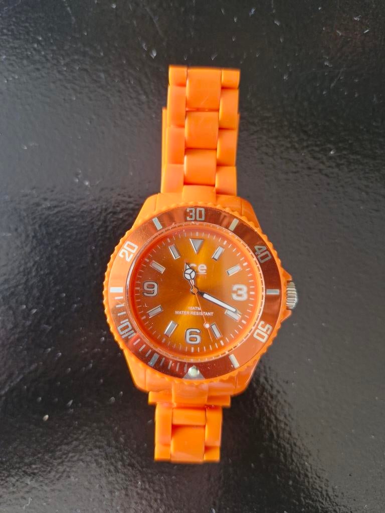 Mooie oranje Ice-Watch, Sieraden, Tassen en Uiterlijk, Horloges | Heren, Ophalen of Verzenden