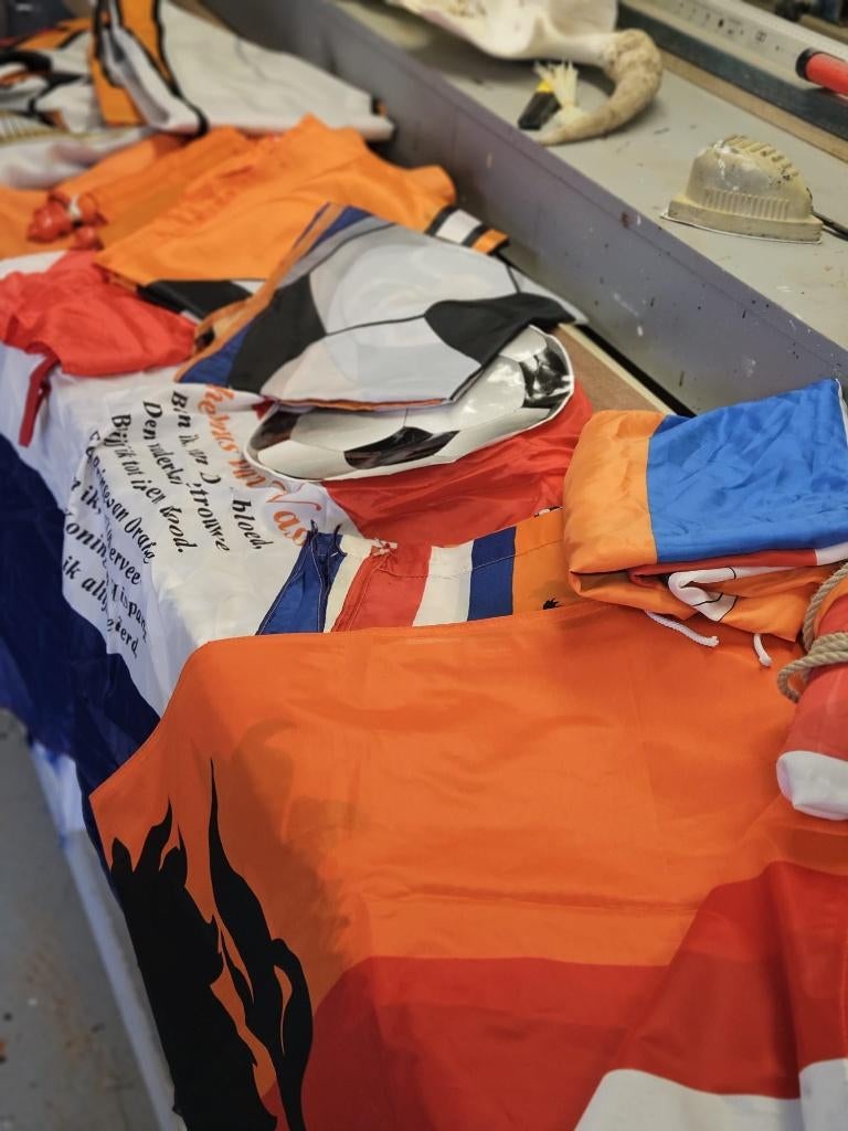 oranje voetbal banners en vlaggen, Ophalen, Gebruikt