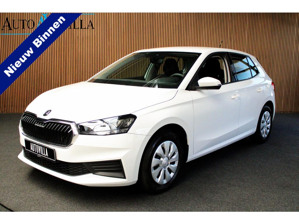 Skoda Fabia 1.0 Navi Airco Stoelverwarming PDC Cruise C. Car, Auto's, Skoda, Bedrijf, Te koop, Fabia, ABS, Airbags, Airconditioning