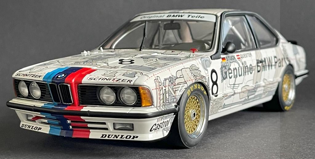 Autoart - BMW 6.35 CSI #8, Hobby en Vrije tijd, Ophalen of Verzenden, Zo goed als nieuw, Auto, Autoart