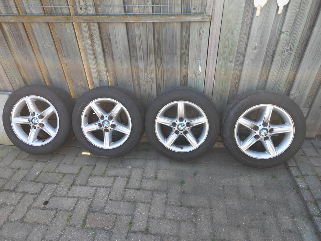 Set BMW E46 3 serie velgen met goede Goodyear banden, Auto-onderdelen, Banden en Velgen, Ophalen, Gebruikt, Idee, 16 inch