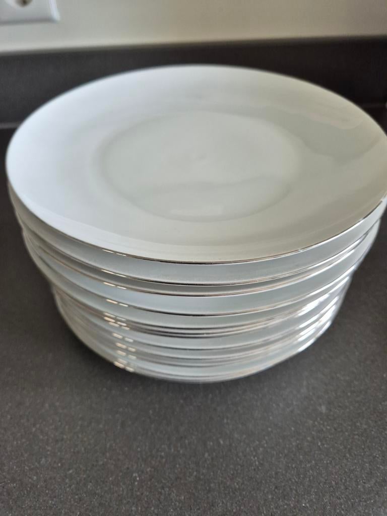 Winterling Rösion Bavaria servies met zilveren rand, Huis en Inrichting, Keuken | Servies, Ophalen of Verzenden, Zo goed als nieuw